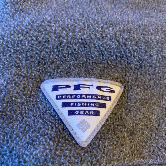 Columbia PFG 1/4 Button Fleece Pullover Size L Grey W/ Red Accents - Picture 5 of 5